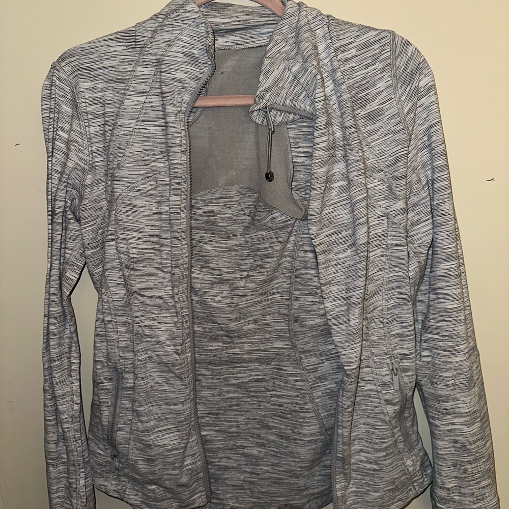 Lulu define jacket